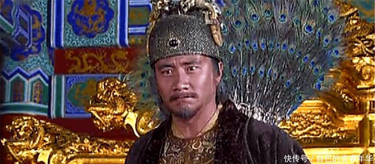 免死|朱元璋巧用妙计诛杀功臣,大臣纷纷中招,大喊免死铁券不能用