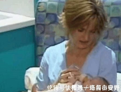 肚子|孕妇做产检却被告知肚中有肿瘤, 医生建议立刻动手术, 数月后孩子出生众人傻了眼