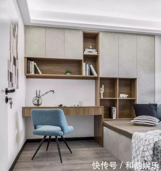 新房|同事家100㎡新房,头次见冰箱放玄关,灰白色调怎么看都不一样