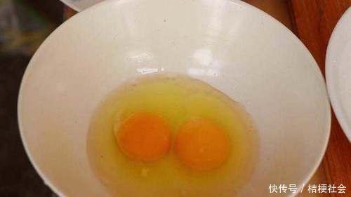 豆腐学会这样做,比吃肉过瘾,还特别下饭,外焦里嫩吃不腻