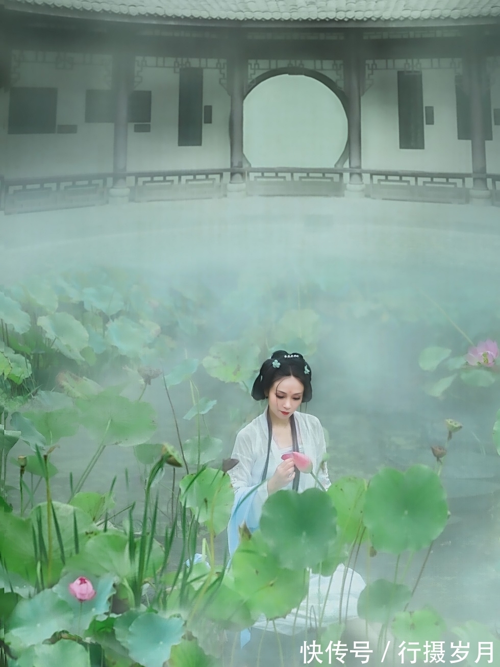 忧伤&将所有的欢喜与忧伤,都写进无序的诗行