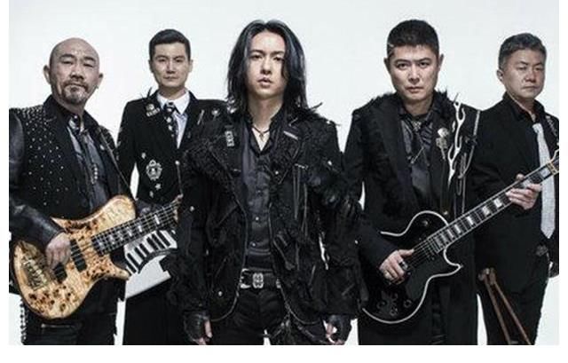 披荆斩棘的哥哥总决赛即将打响，成团没有什么悬念，看点在嫂子团