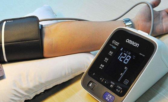 降压药|管好高血压从每天清晨开始 高血压管好嘴巴是关键