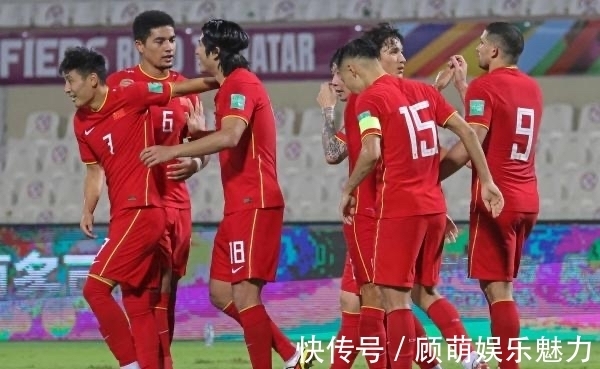 阿曼|连续暴击,1-0!沙特助攻国足,武磊冲击金靴,取胜=再次甩开日本