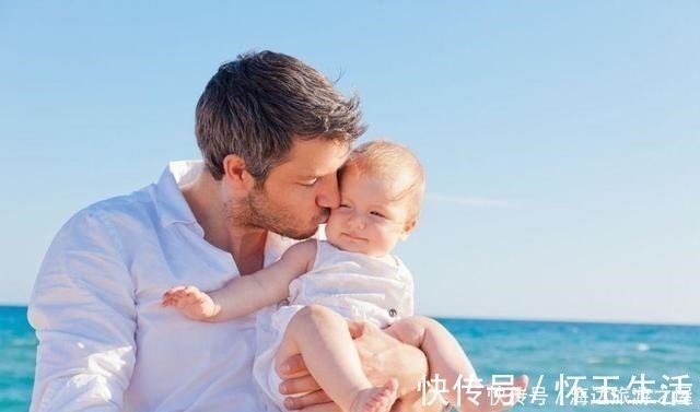 婴儿|照顾新生宝宝,遵循“两摸三不碰”原则,有助于促进其大脑发育