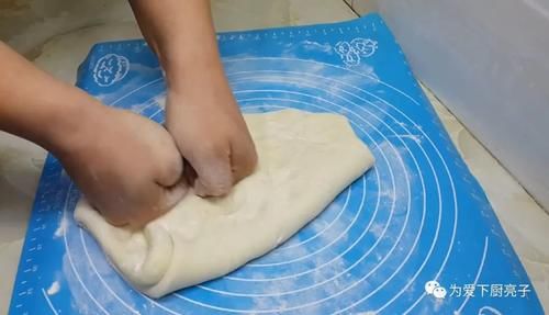 蒸发馒头时，切记不要直接加酵母，掌握正确做法，我家一周吃五次