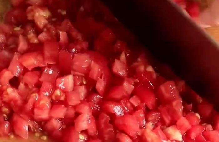 美味|西红柿别再炒鸡蛋了,做成早餐饼太美味,营养好吃,孩子特喜欢