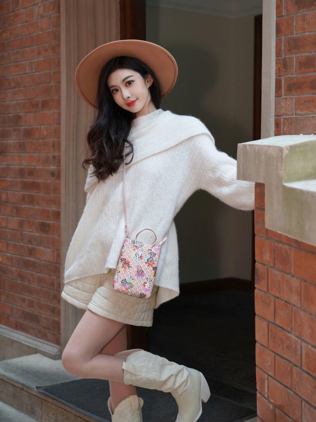 优雅 普通毛衣穿不出质感?看看这些搭配方式,优雅温柔又高级