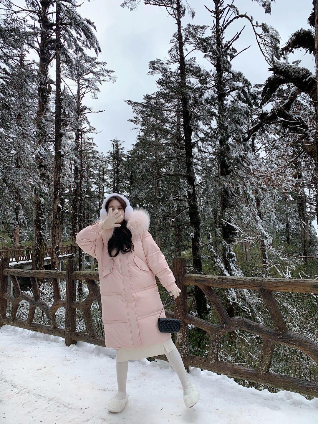 质地 这才是冬季最实用的羽绒服穿搭,集保暖与时尚于一身,谁穿都好看