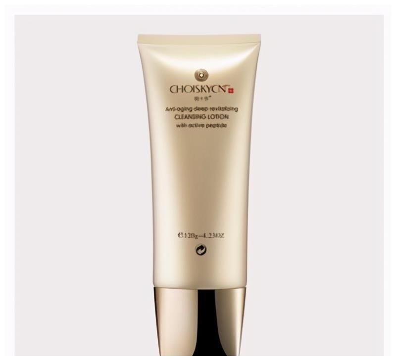 这些洗面奶简直是敏感肌的福音！温和清洁毛孔控油补水，不紧绷