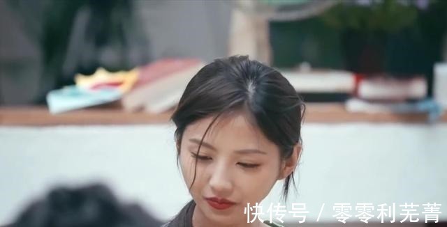 《我們戀愛吧》三個大男孩與一個男人,情感微妙變化中