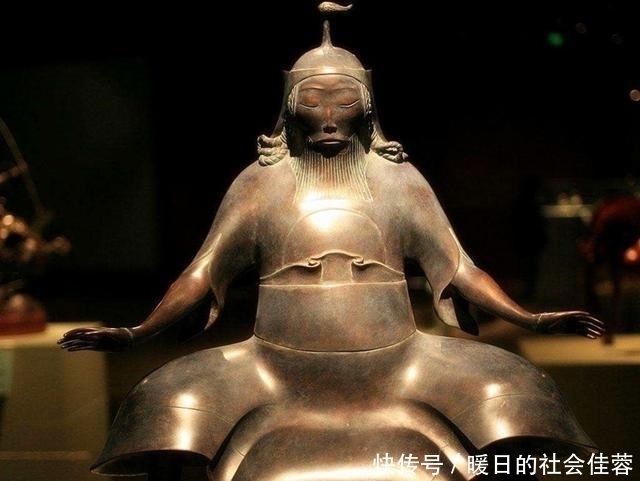 军队|这个男人一生都在战争, 几乎未尝一败, 死后一军队为其守墓700年