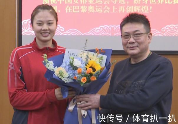 青年队|蔡斌即将离开江苏女排,已为他举办壮行会,施海荣接班呼声高