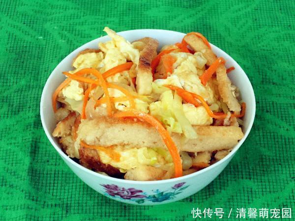 适量|鸡蛋别再煎着吃啦,教你一个新吃法,美味解饱,比摊鸡蛋好吃百倍