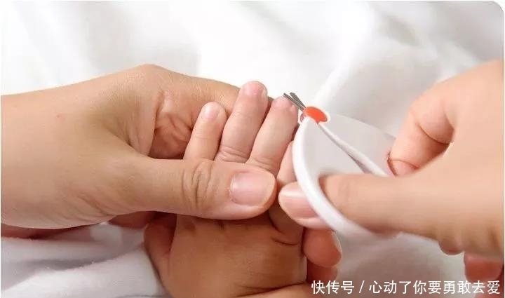 宝宝|宝宝指甲长了该不该剪?这3个坑可别踩
