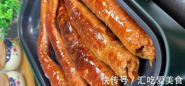 卤大肠时，多加1个步骤，外酥里嫩香辣入味，想想都会流口水