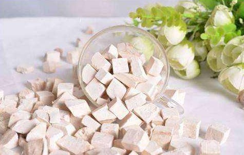 异黄酮|多吃以下2种“天然雌激素”，女性多吃防早衰，越来越有女人味