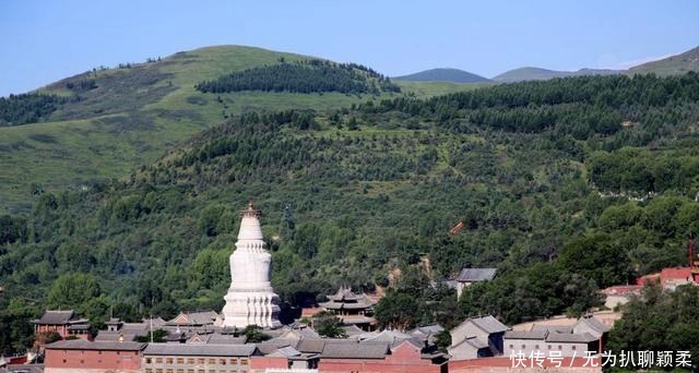 五台山|中国的十大名山, 在你有生之年一定要去看, 否则后悔一辈子!