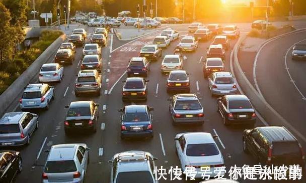 经典&千古绝对! 上联 东奔西走讨东西, 下联经典到爆!