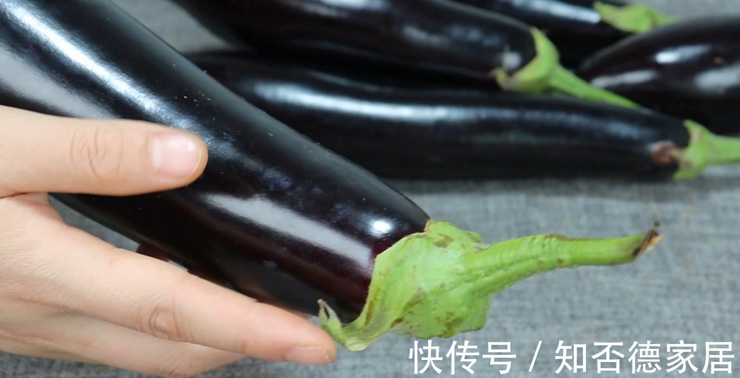 激素茄子|平时买茄子要小心,菜农说漏嘴,看一眼就知道,自己都不吃