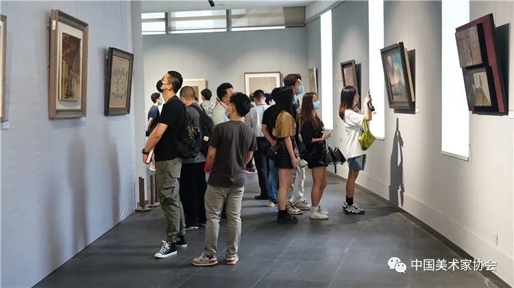 展览现场2.JPG 图片