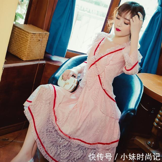 蕾丝 时刻不忘升华自己气质,穿时髦的连衣裙,做一个有范儿的女人