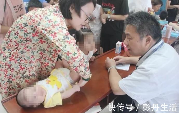 孩子|儿子高烧医院排队445号,医生只忙着打私人电话,家长情绪崩溃
