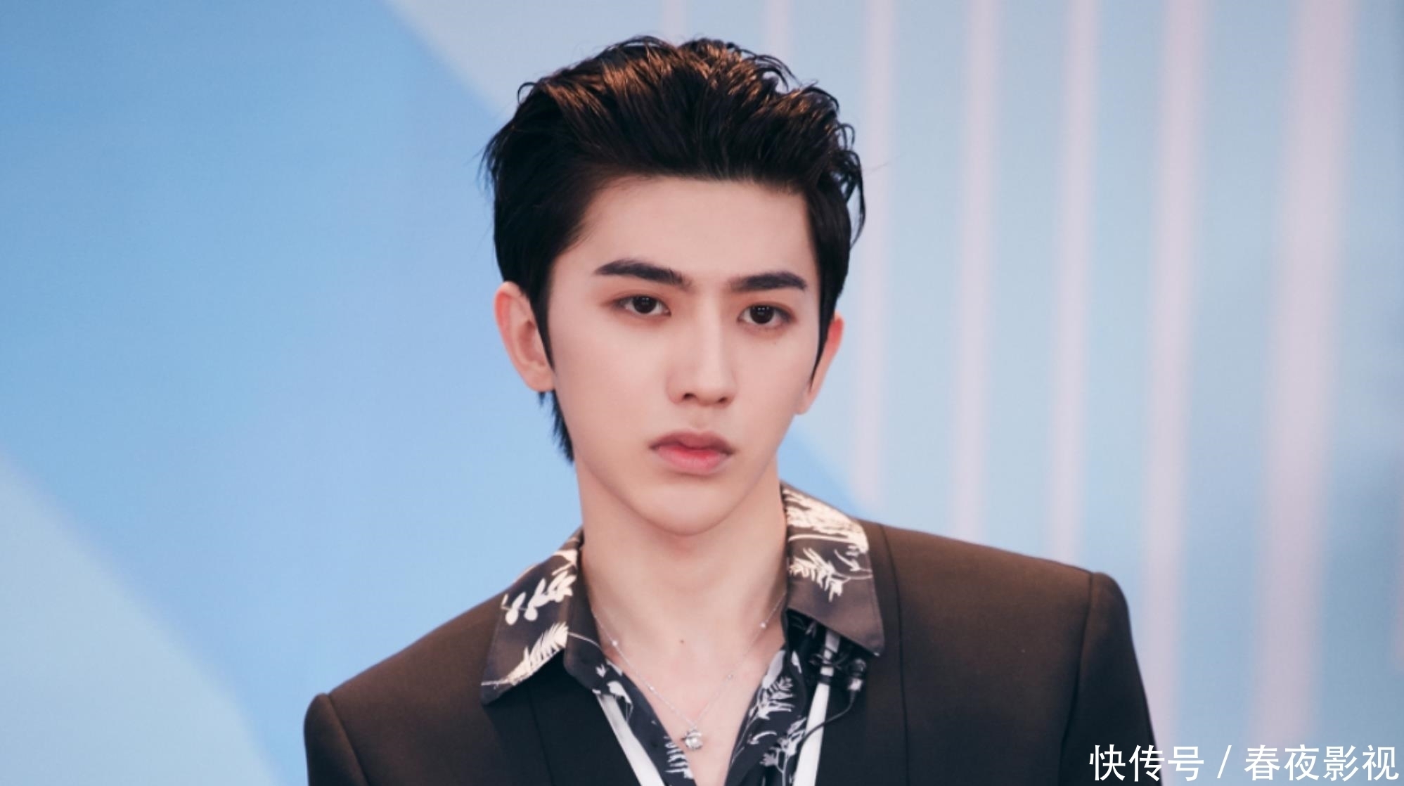 pd 两大选秀top,一个鸡你太美一个春哥,蔡徐坤和李宇春的相似之处