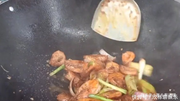 适合|鲜香入味,好吃下饭,适合孩子多吃,营养易吸收还能开胃