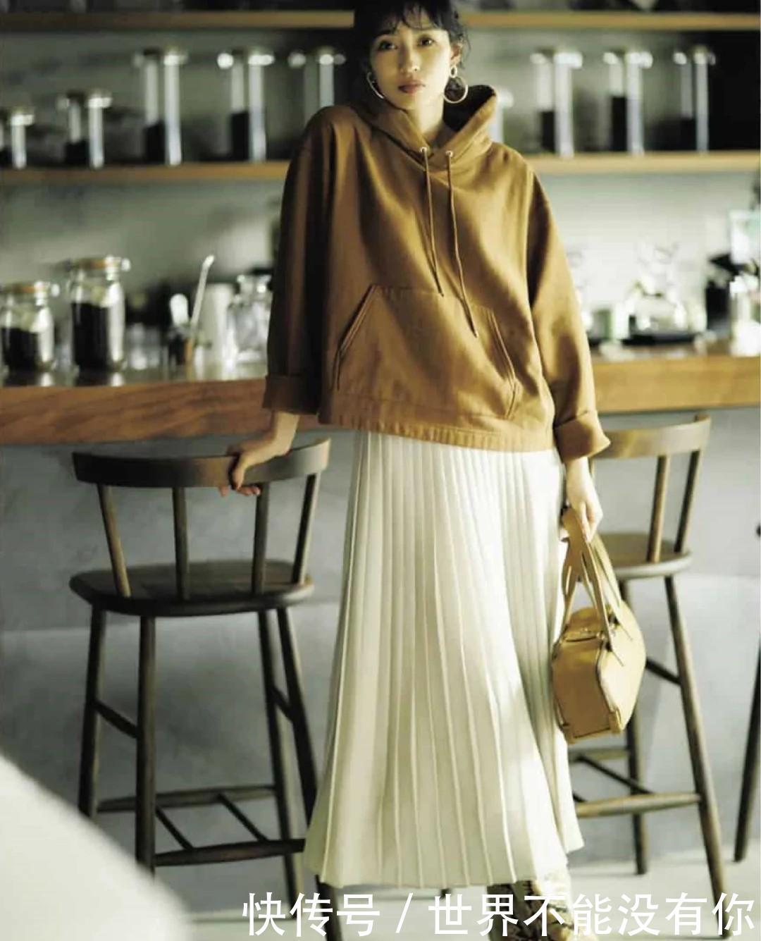  示范|分享一组好看的日系休闲穿搭，照搬就可以了，减龄又时尚