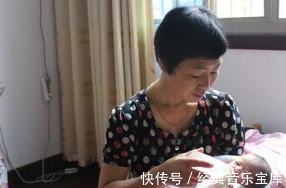 三胞胎|孕检时被告知是三胞胎,准妈妈高兴坏了,生下后居然又是大惊喜