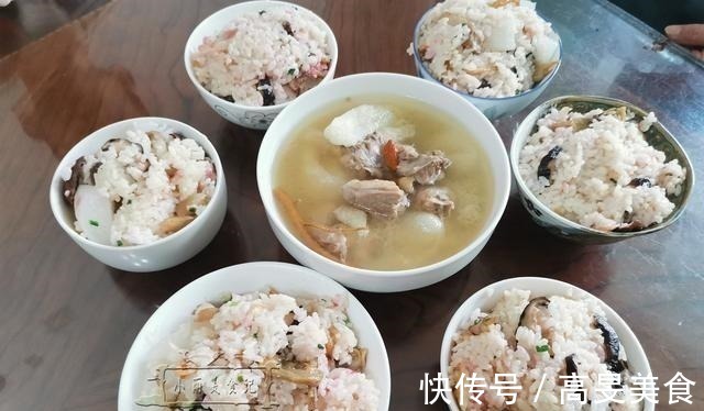 一家6口的午餐,主妇午餐这样做简单,全家老小都满意,特省事