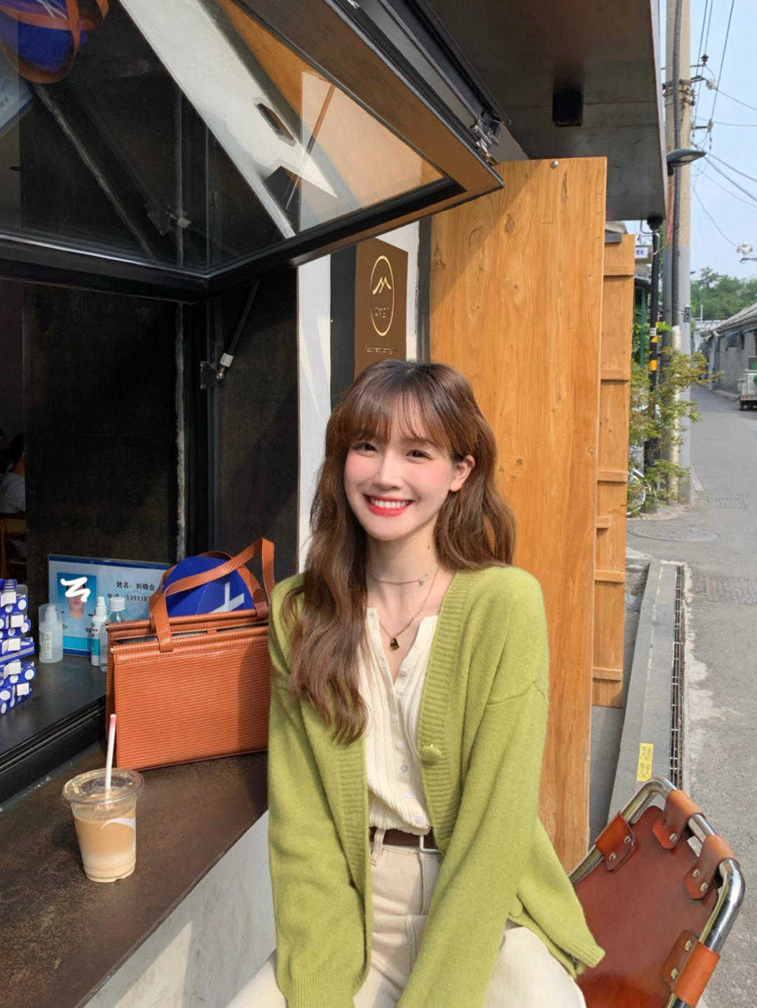 卫衣|休闲穿搭也可以很精致,分享几个穿搭公式,教你如何逆袭