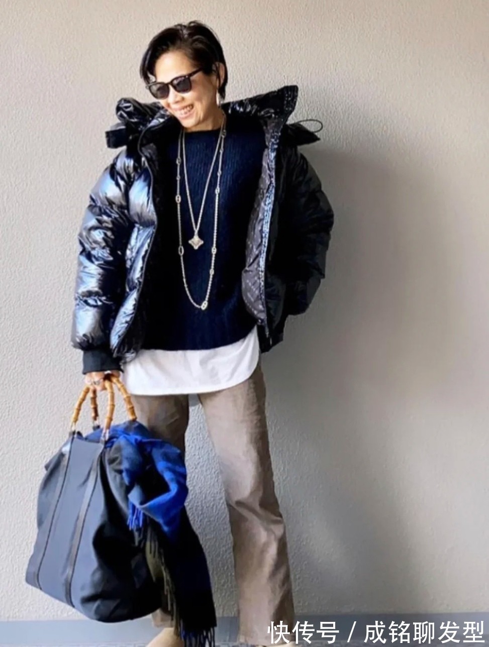 色系 五六十岁的女性这样打扮真洋气!精致优雅显气质,有品位又显年轻