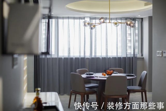 现代风|145平现代风四居室,以极简的主调把空间元素融合优雅大气