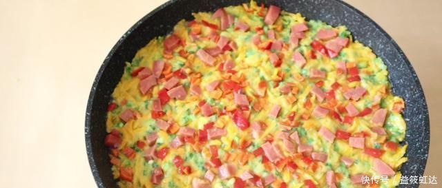 做南瓜饼时,用淀粉还是糯米粉,大厨都错了,用它才暄软又好吃