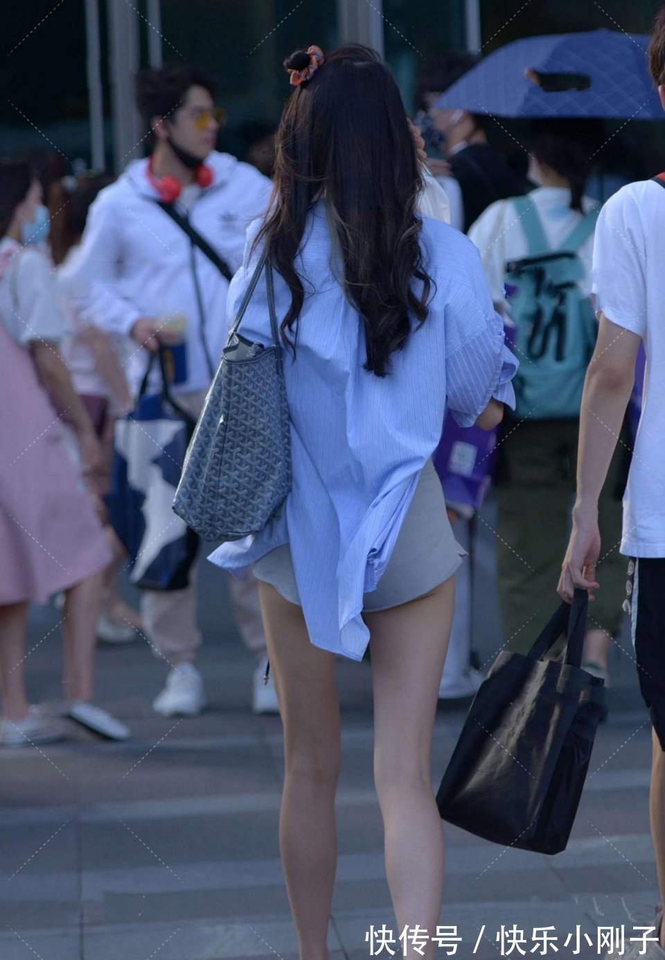 诱人|非常诱人的美女,高贵典雅的味道,带回家是爸爸妈妈喜欢的类型