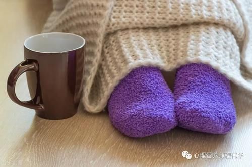  又降温了，你的胃还好吗？上班族保护胃，这3个习惯要不得！