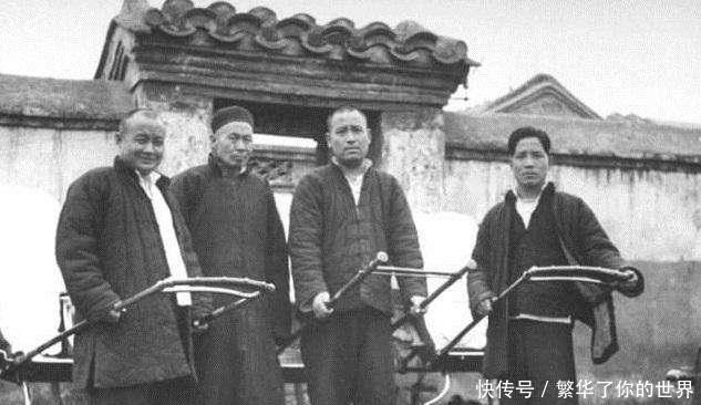 王爷|清朝灭亡后，王爷有多惨，有的蹬三轮，有的竟然盗挖祖陵卖钱度日！