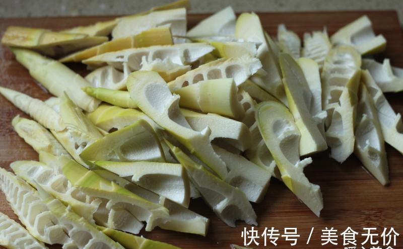 排骨|经典徽菜腌笃鲜，咸鲜可口，让你体验左宗棠吃过的美味
