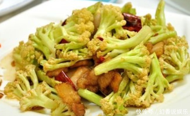 炒菜花到底要不要先焯水很多人都忽略了第一步,难怪不好吃