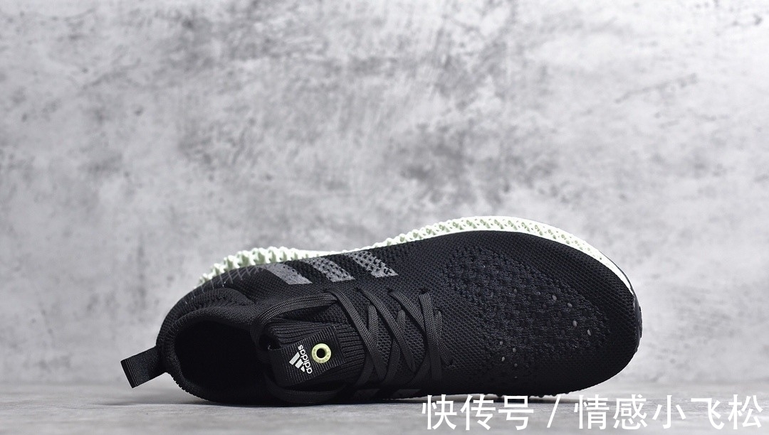 跑鞋|2499一双天价的阿迪达斯4D跑鞋性能如何?来看看莆田纯原的开箱实拍测评