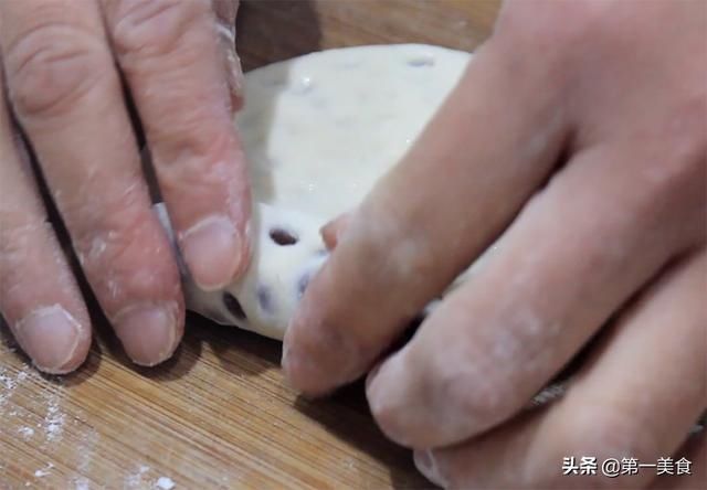 松软|花卷别再用老一套了,教你最新做法,层次多又松软,比面包还好吃