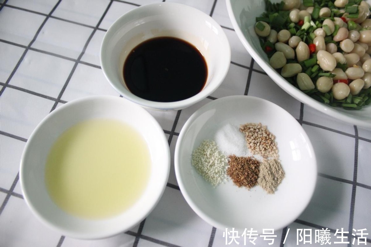虫眼|韭菜换一种吃法,搭配花生仁,健康美味