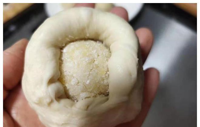 香味|自己做面包0添加剂，表面金黄诱人，口感绵甜柔软，奶香味十足