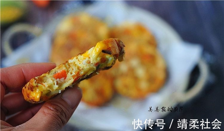 好吃|孩子高中了，营养特重要，我隔三差五给他做此早餐，省事又好吃！