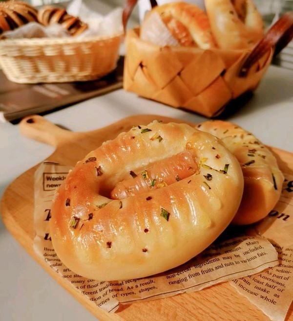 告诉你3个诀窍，在家也能做出肠仔包整形