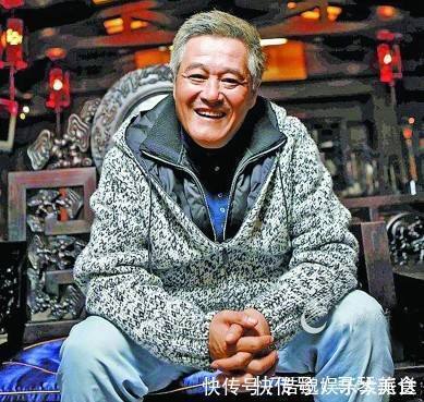 主角与配角!看看赵本山的书法,再看看陈佩斯的书法,果然不是一个档次的