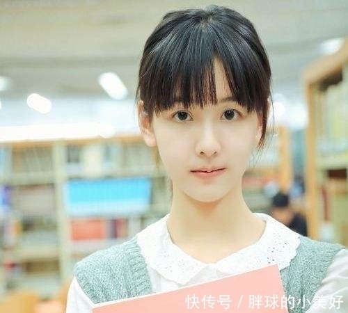 女神|素颜比化妆更好看的女生,通常有下面这4点特质,占1点也是女神