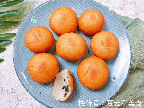 脆皮糖糕在家做，只要掌握3个技巧，个个空心不露馅，外皮酥脆